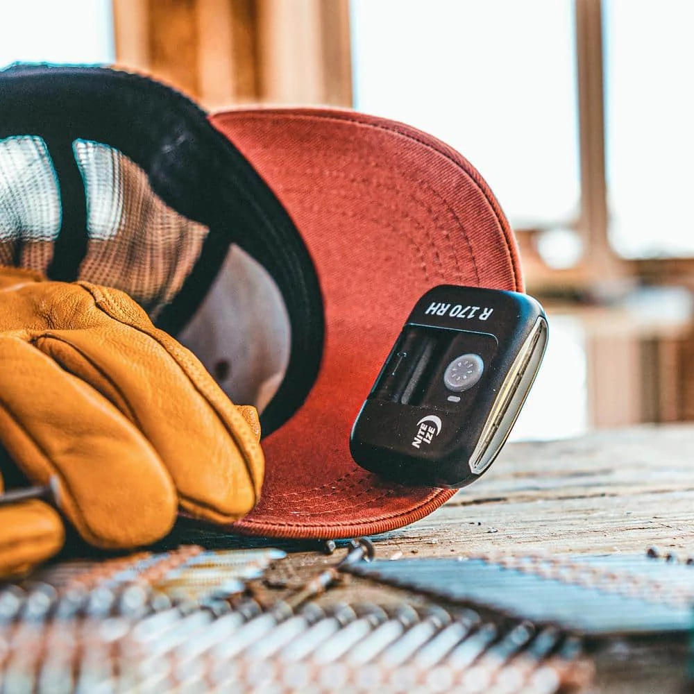 Radiant 170 Rechargeable Clip Light, Black by Nite Ize - Image 9